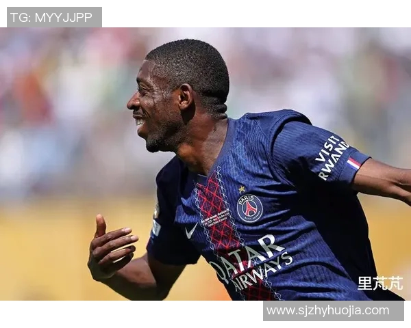 登贝莱在赛场上的突破与成长之路：从天才少年到足球巨星的华丽转身