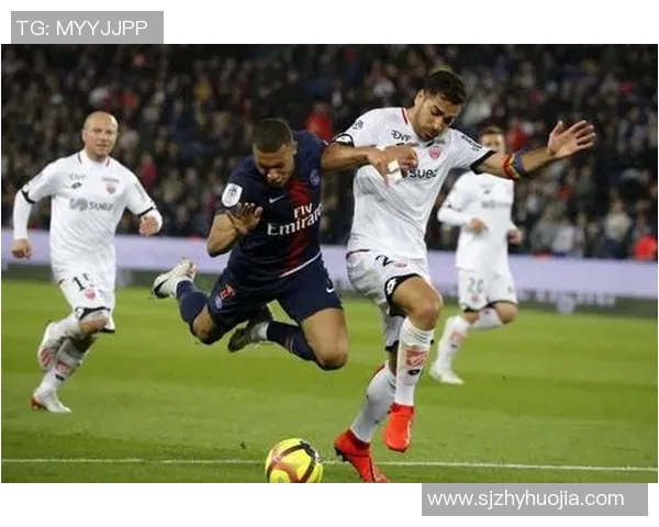 第戎与郎斯2019年精彩对决回顾及赛季表现分析