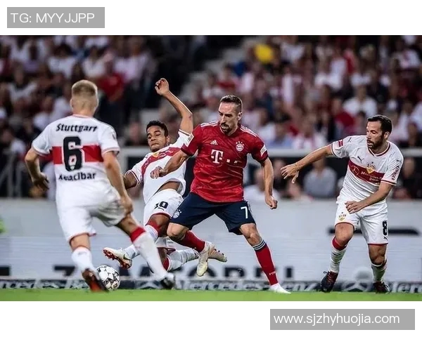 沙尔克04惨遭弗赖堡击败,连败颓势难挽回 沙尔克04惨遭弗赖堡击败,连败颓势难挽回