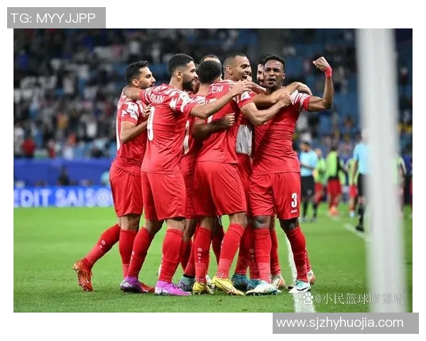 伊拉克与澳洲激战正酣两队实力相当谁能胜出