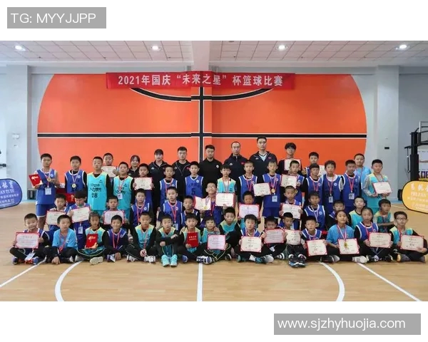 易建联篮球训练中心助力青少年成长打造未来篮球明星的摇篮与梦想之地