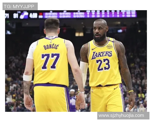 湖人对阵鹈鹕精彩全场回放重温比赛瞬间与精彩时刻分析