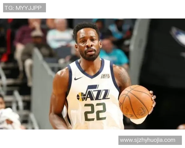 赫伯特琼斯的篮球之路与成长历程揭秘 赫伯特琼斯的篮球之路与成长历程揭秘