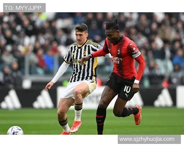 千禧年之战AC米兰与尤文图斯的经典对决回顾与分析