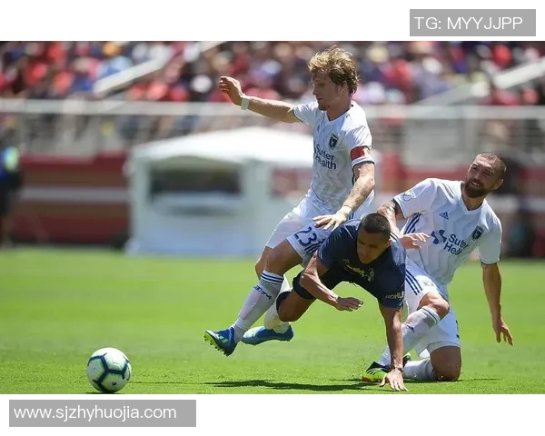 堪萨斯城与达拉斯的精彩对决谁将胜出引发热议