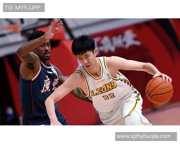 黑白直播带你观看广厦与浙江的精彩对决全程不容错过